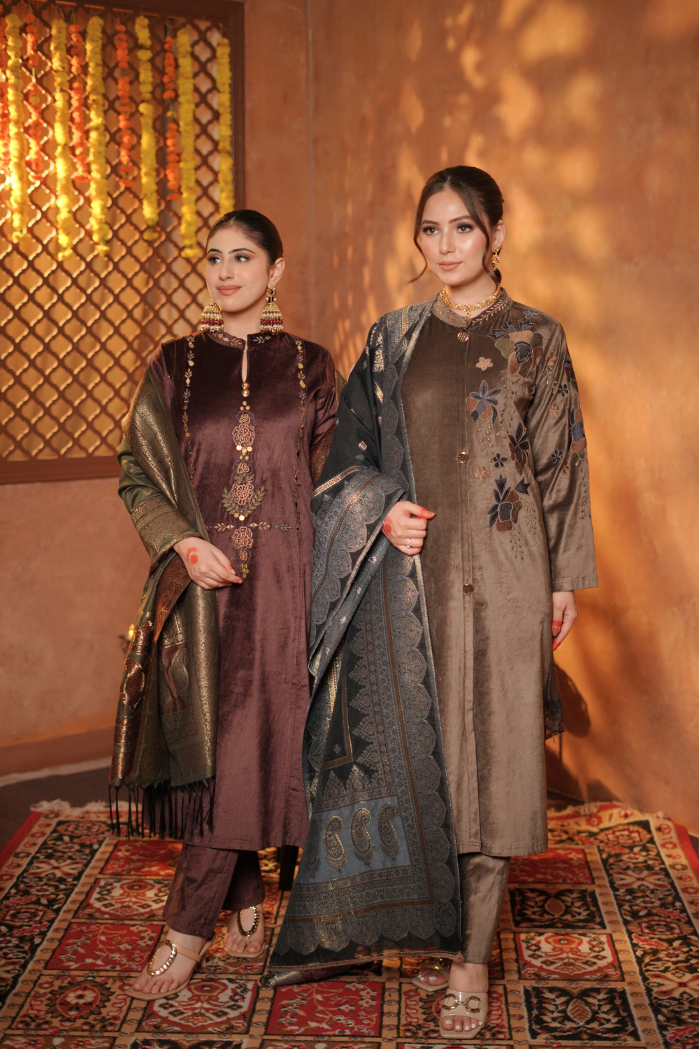GREY BANARASI DUPATTA SET